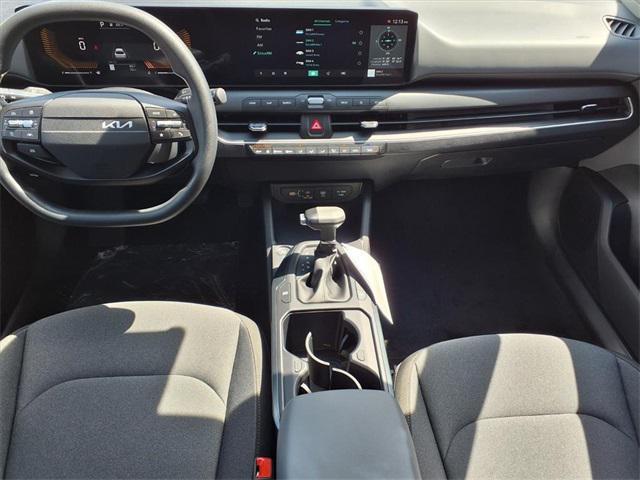 new 2025 Kia K4 car
