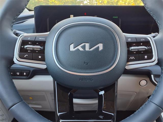 new 2026 Kia Carnival Hybrid car, priced at $48,395
