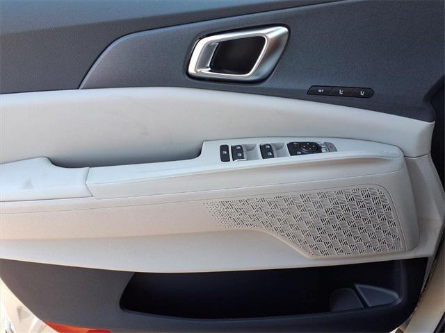 new 2026 Kia Carnival Hybrid car, priced at $48,395