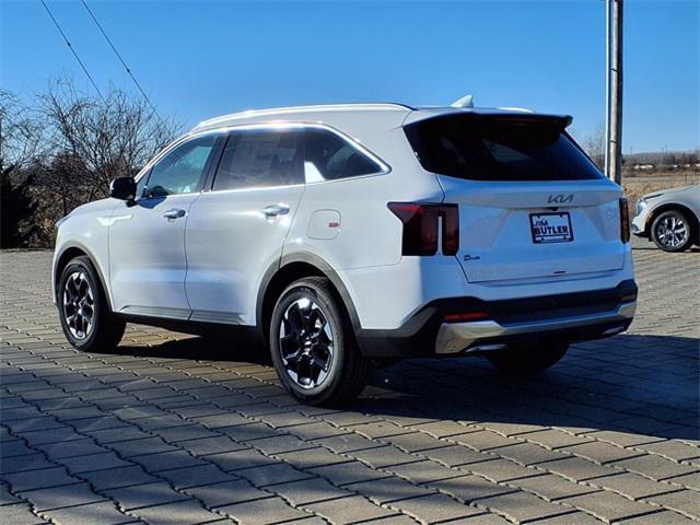 new 2025 Kia Sorento car, priced at $33,070