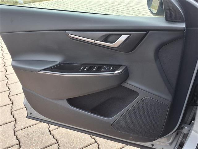 new 2025 Kia EV6 car, priced at $46,040