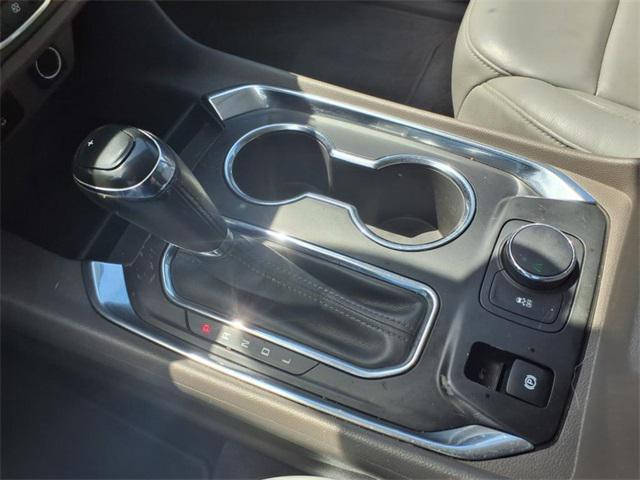 used 2019 Chevrolet Traverse car, priced at $18,070
