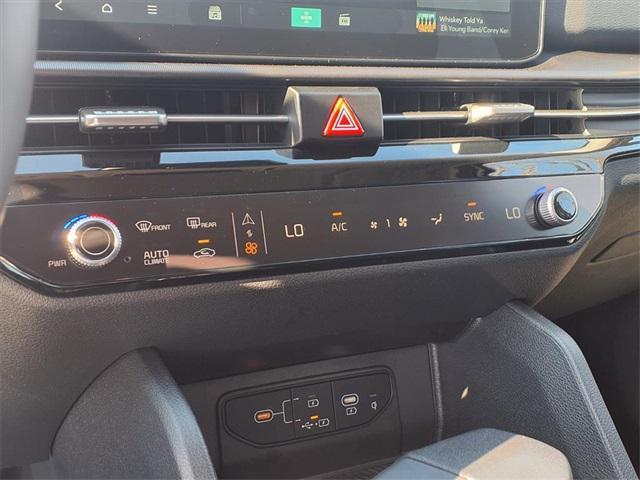 new 2026 Kia Sportage car, priced at $32,470