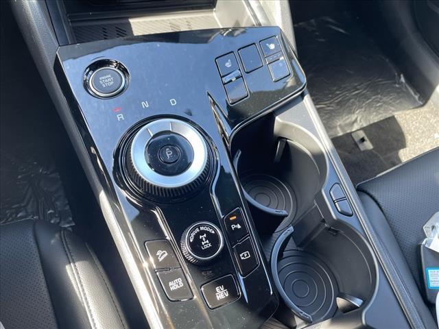 new 2025 Kia Sportage car, priced at $40,761