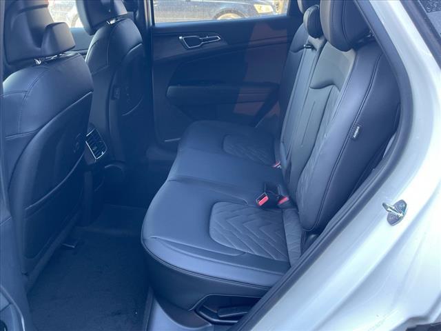 new 2025 Kia Sportage car, priced at $40,761