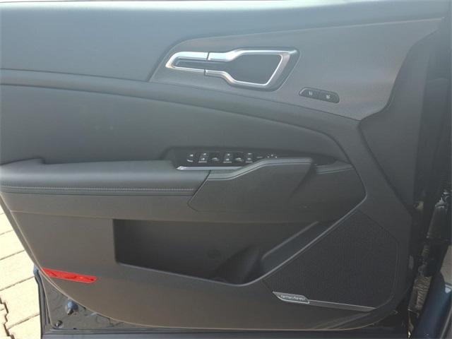 new 2025 Kia Sportage Hybrid car, priced at $38,940
