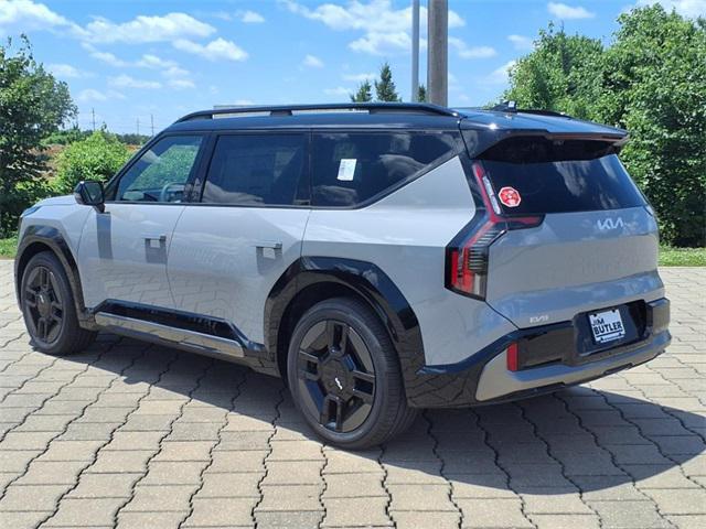 new 2026 Kia EV9 car, priced at $77,125