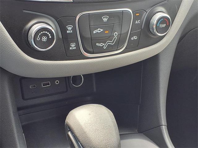 used 2023 Chevrolet Equinox car, priced at $21,368