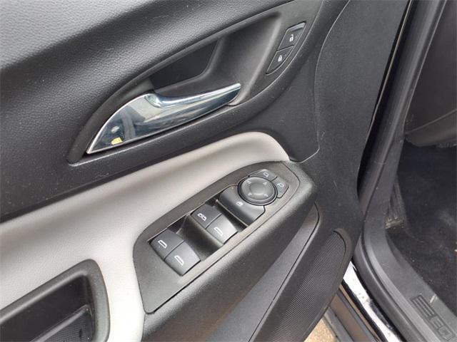 used 2023 Chevrolet Equinox car, priced at $21,368