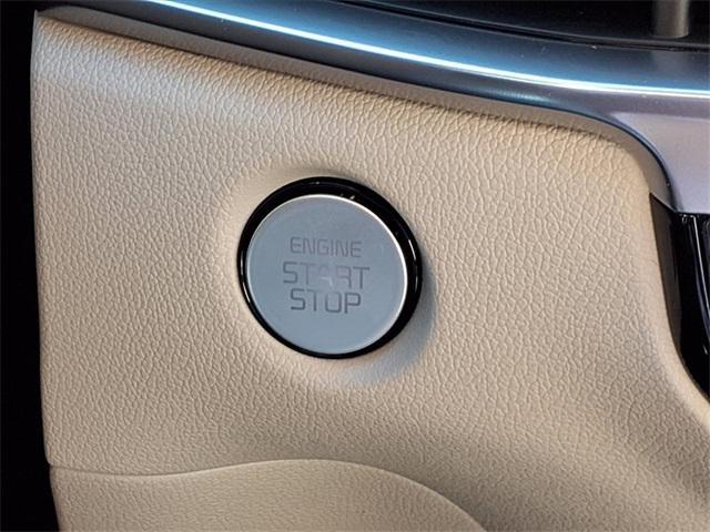 new 2025 Kia Sorento Hybrid car, priced at $42,030