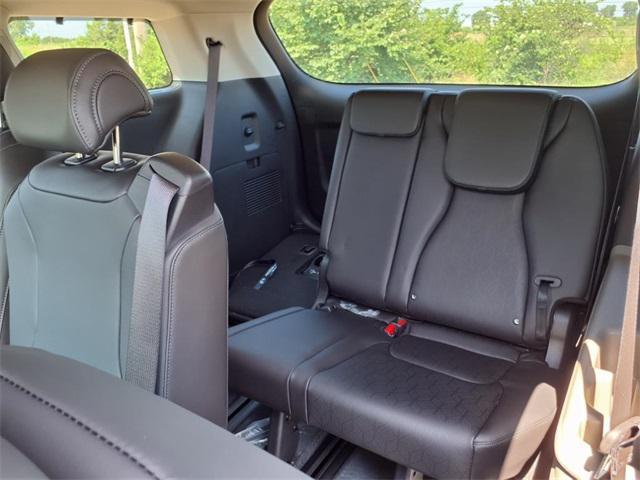 new 2026 Kia Carnival Hybrid car, priced at $43,620