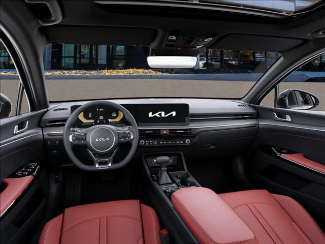 new 2025 Kia K5 car, priced at $30,900