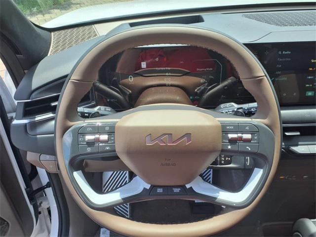 new 2026 Kia EV9 car, priced at $77,125