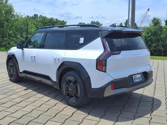 new 2026 Kia EV9 car, priced at $77,125