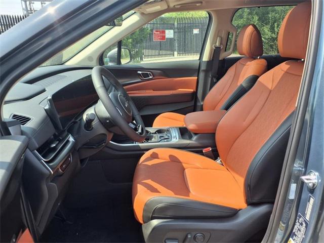 new 2025 Kia Carnival car, priced at $48,065