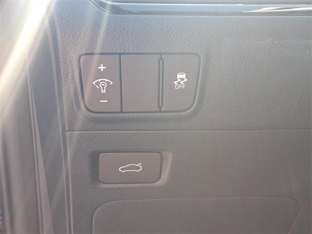 new 2025 Kia K5 car, priced at $35,580