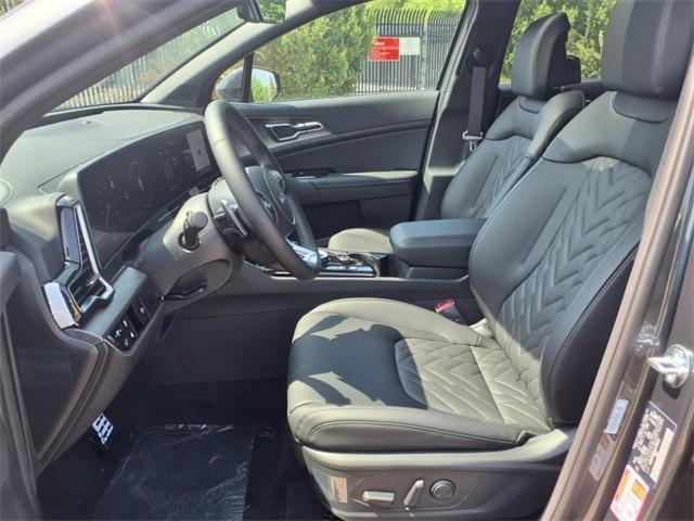 new 2025 Kia Sportage car, priced at $44,885