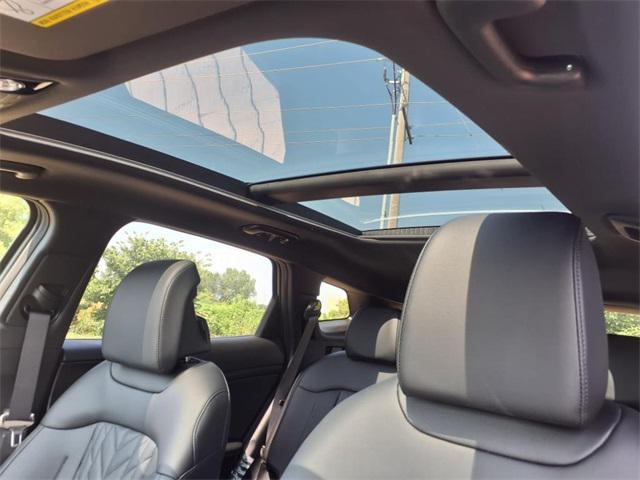 new 2025 Kia Sportage car, priced at $44,885