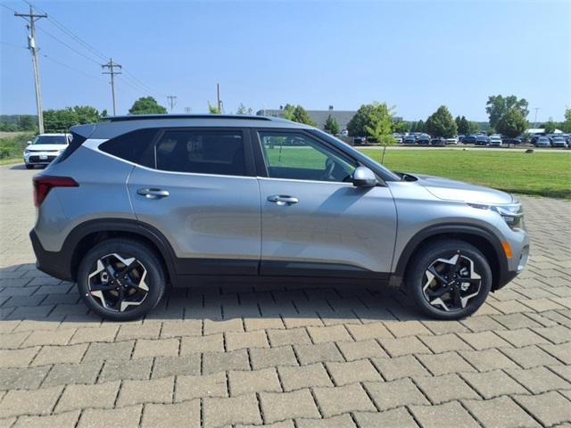 new 2025 Kia Seltos car, priced at $30,185