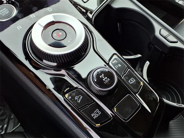 new 2025 Kia Sportage Hybrid car, priced at $39,335
