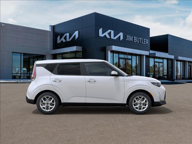 new 2025 Kia Soul car, priced at $24,015