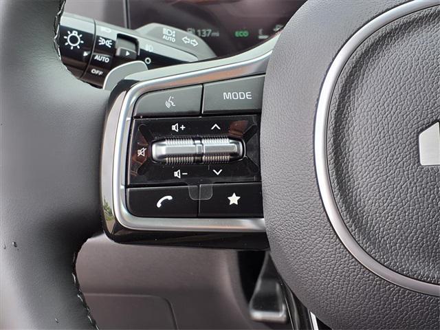 new 2025 Kia Carnival Hybrid car, priced at $53,235