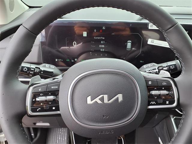 new 2025 Kia Carnival Hybrid car, priced at $53,235