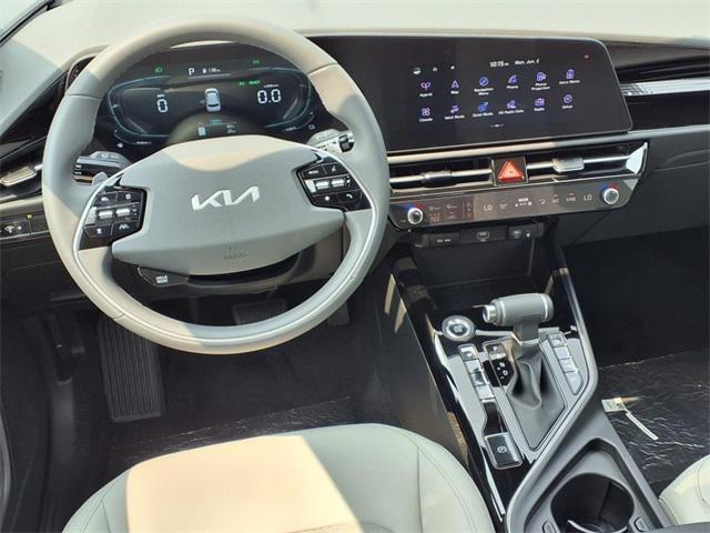 new 2025 Kia Niro car, priced at $30,565