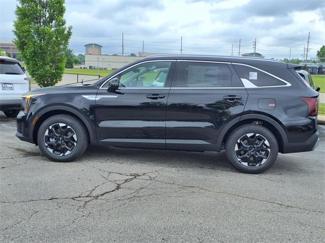 new 2025 Kia Sorento car, priced at $35,020