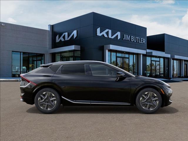 new 2025 Kia EV6 car, priced at $52,995