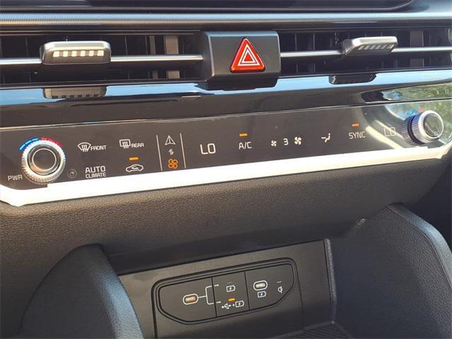 new 2026 Kia Sportage car, priced at $39,445