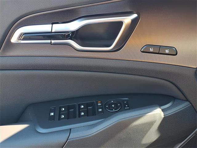 new 2026 Kia Sportage car, priced at $39,445