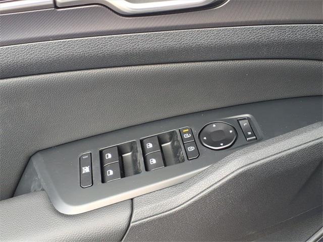 new 2026 Kia Sportage car, priced at $32,525