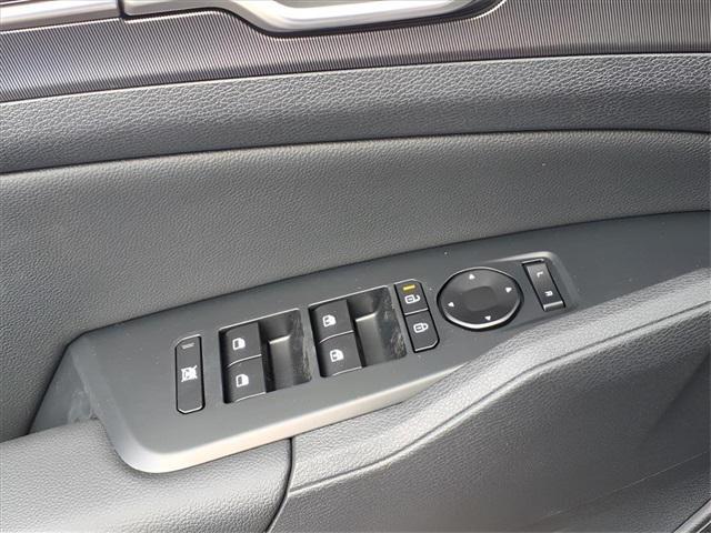 new 2026 Kia Sportage car, priced at $32,525