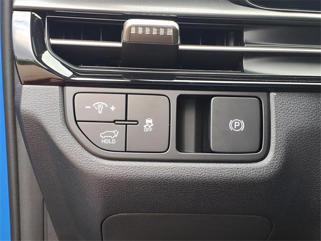 new 2026 Kia Sportage car, priced at $32,525