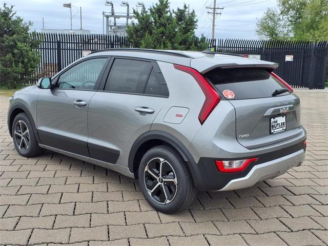 new 2025 Kia Niro car, priced at $30,765
