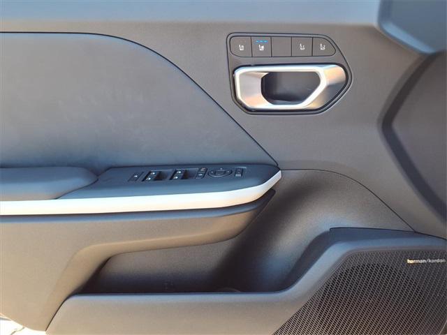new 2025 Kia K4 car