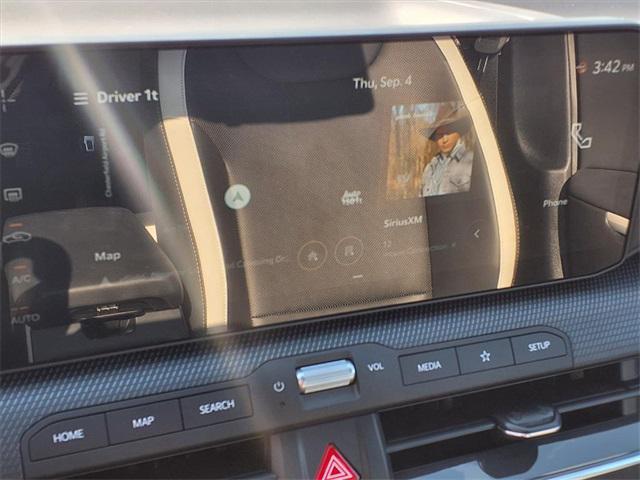 new 2025 Kia K4 car
