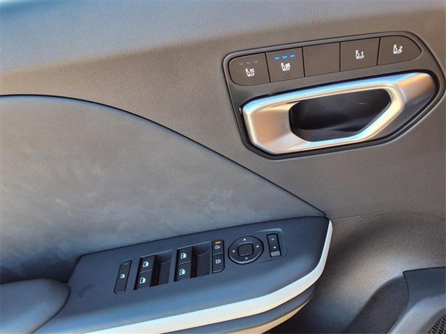 new 2025 Kia K4 car