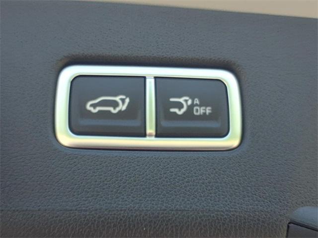new 2025 Kia Sorento car, priced at $38,565