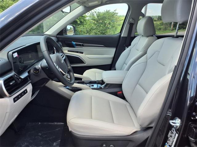 new 2025 Kia Telluride car, priced at $39,440