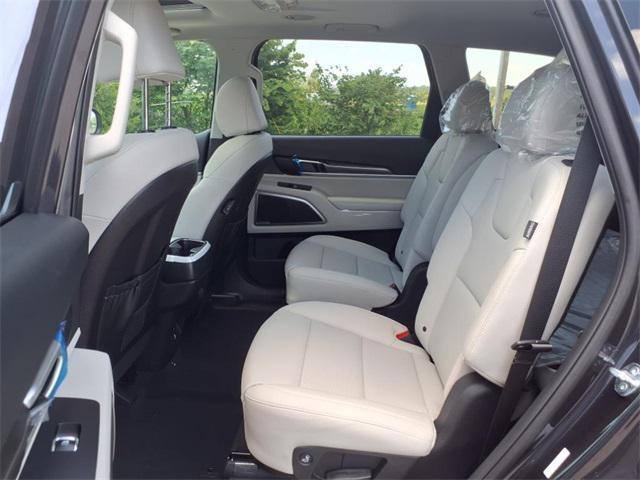new 2025 Kia Telluride car, priced at $39,440