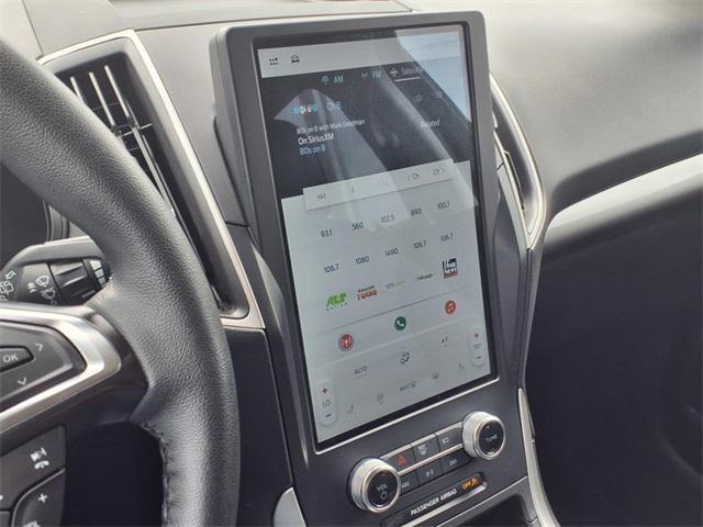 used 2024 Ford Edge car, priced at $25,645