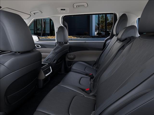 new 2025 Kia Carnival Hybrid car, priced at $43,670