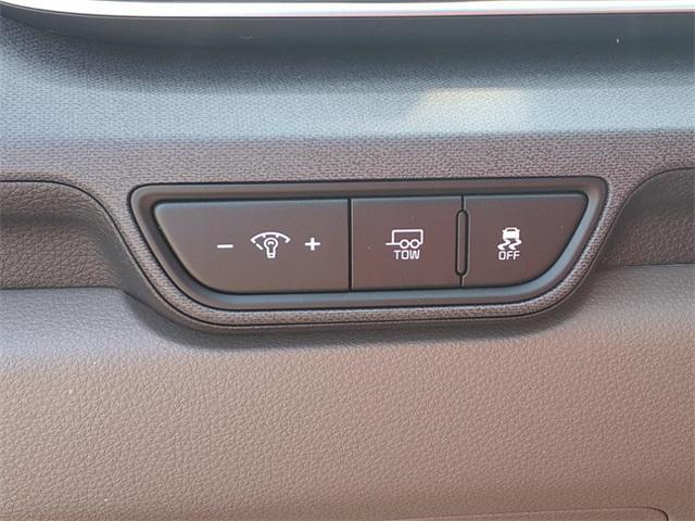 new 2025 Kia Carnival Hybrid car, priced at $43,670
