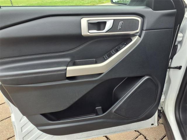 used 2023 Ford Explorer car, priced at $28,048