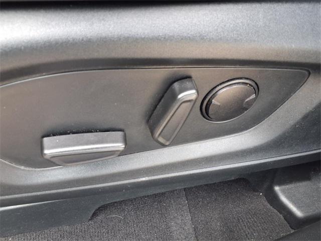 used 2023 Ford Explorer car, priced at $28,048