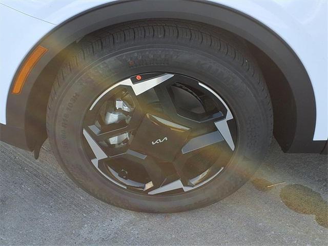 new 2026 Kia Sportage car, priced at $32,740