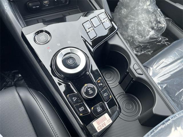 new 2025 Kia Sportage car, priced at $41,573