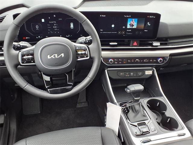 new 2026 Kia Carnival car, priced at $51,350